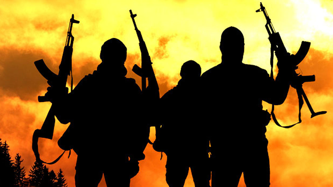 Gunmen attack Ogbomoso Immigration Office, steal officers’ rifles
