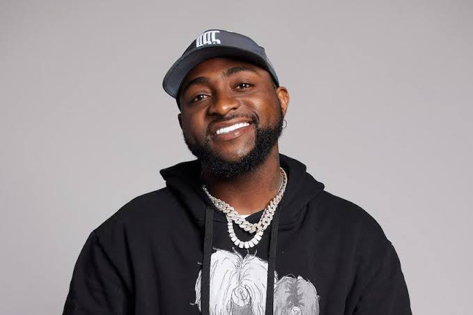 “I spend roughly $300,000 on Myself Monthly, excluding my wife and Household” – Davido reveals