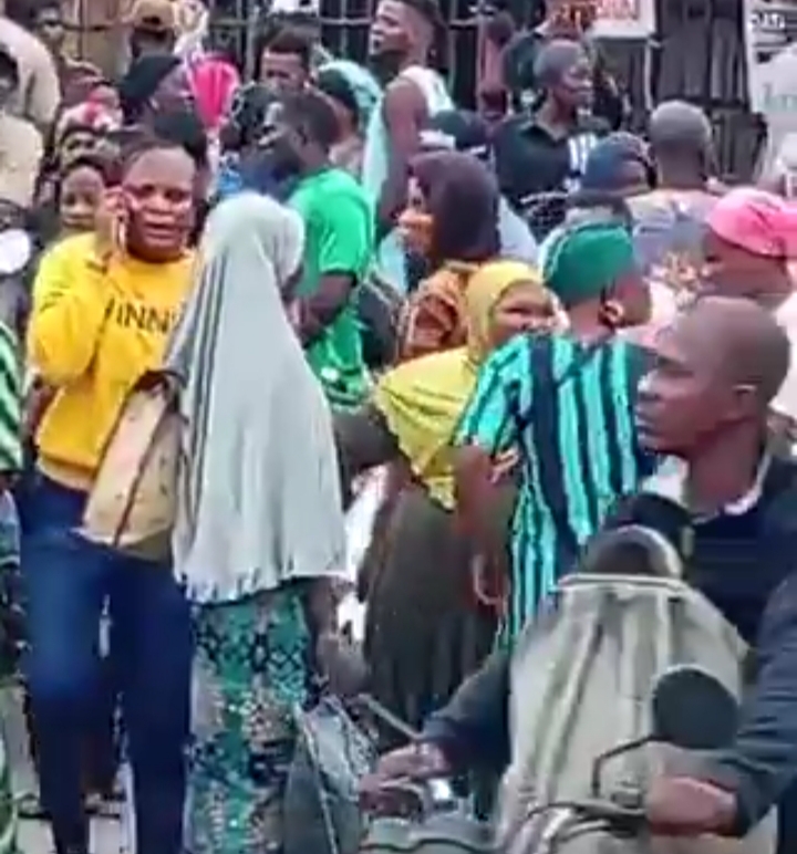 Another Food Ponzi Scheme Hits Osogbo As Customers Protest